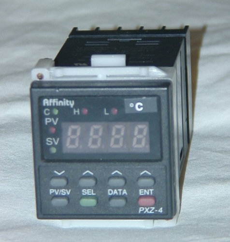 PXZ-4 Fuji Temperature Controller